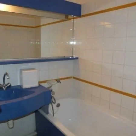 Apartment 2m Cap Esterel Saint-Raphael (Var)